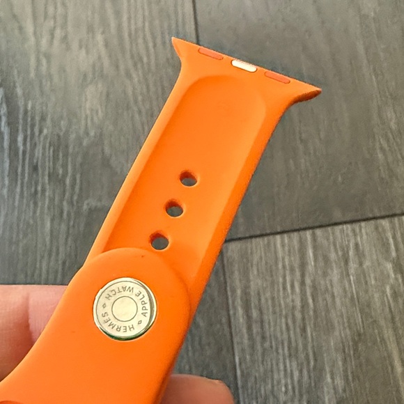 Hermes Apple Watch Sport band - Picture 2 of 5